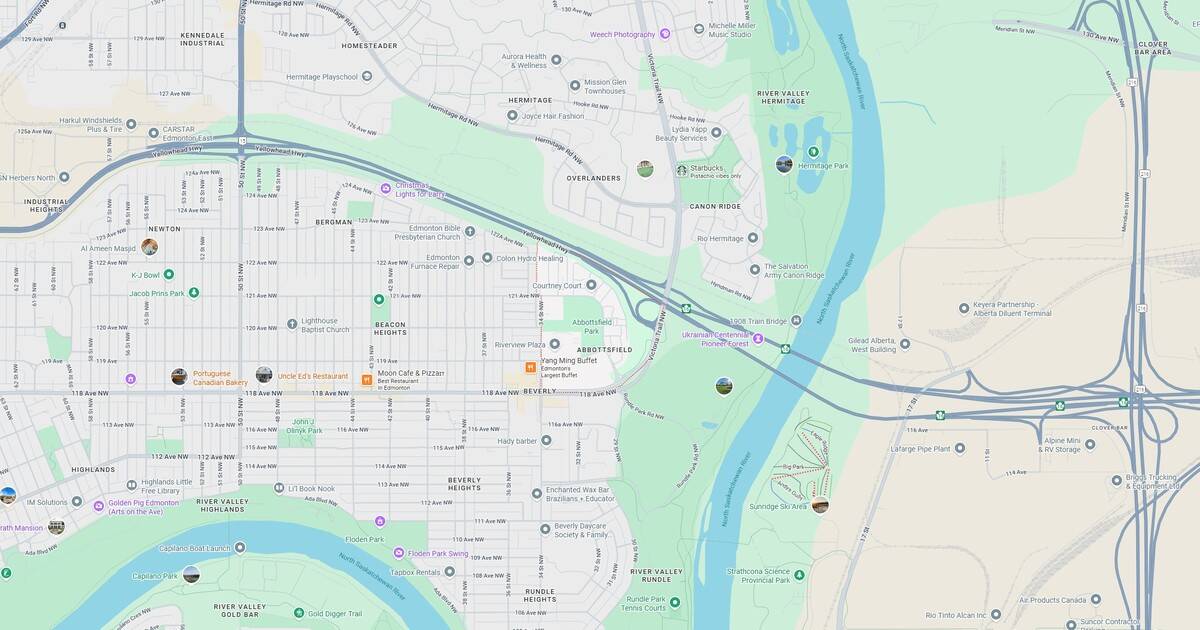 Heritage park featuring scenic river views, green parks, and outdoor recreational spaces in Edmonton, Alberta, perfect for families, outdoor lovers, and community events.